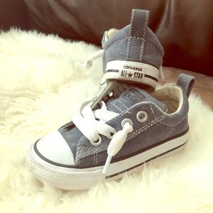 Toddler Converse sneakers size 7